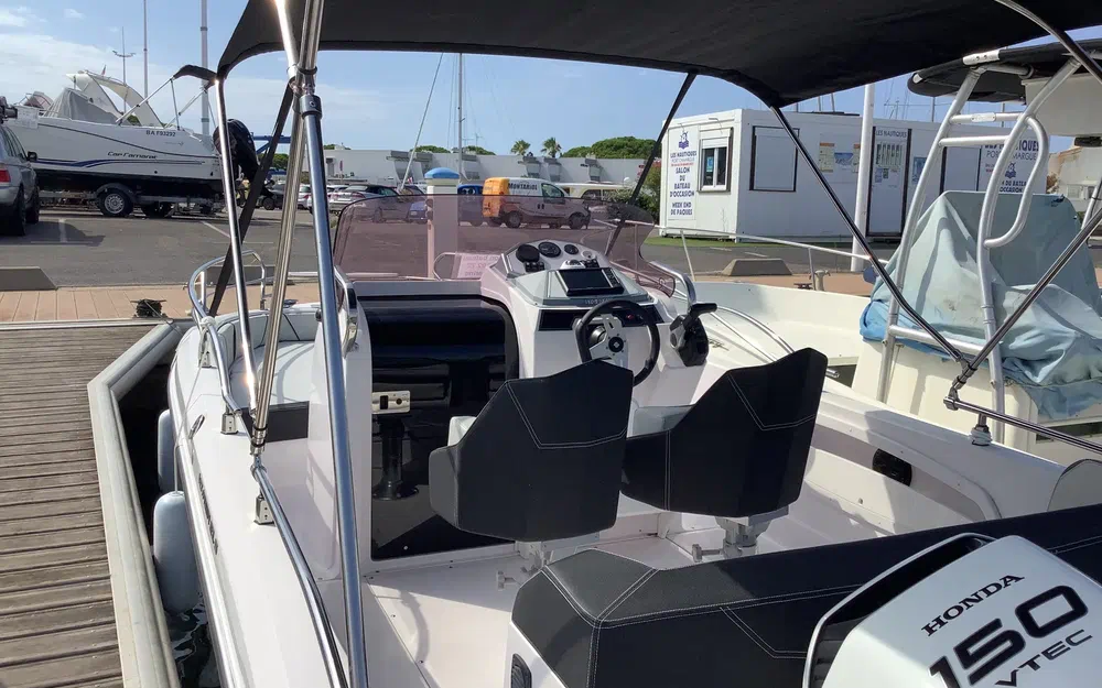 slider 5 Ranieri Voyager 21 S