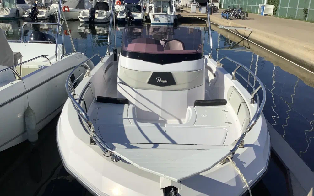 slider 6 Ranieri Voyager 21 S