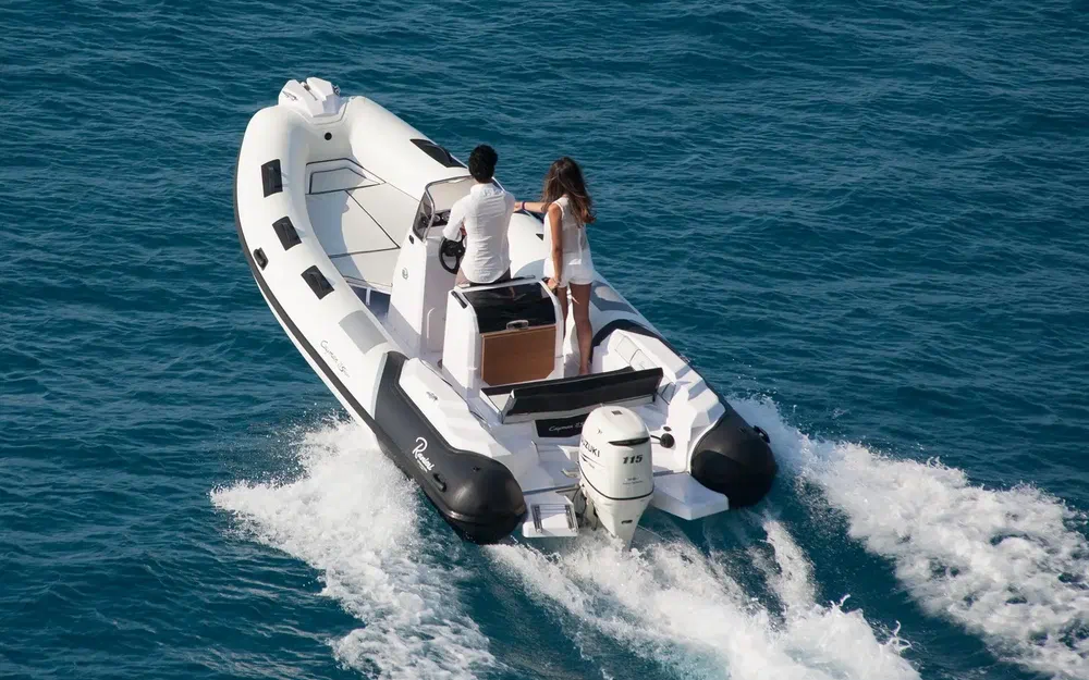 slider 5 Ranieri Cayman 21 Sport