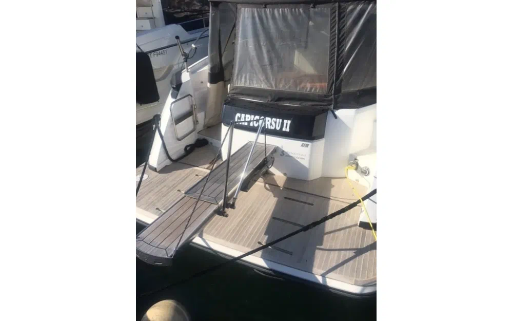 slider 24 Beneteau Gran Turismo 40