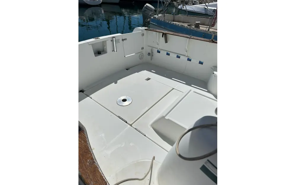 slider 12 Jeanneau Merry Fisher 695
