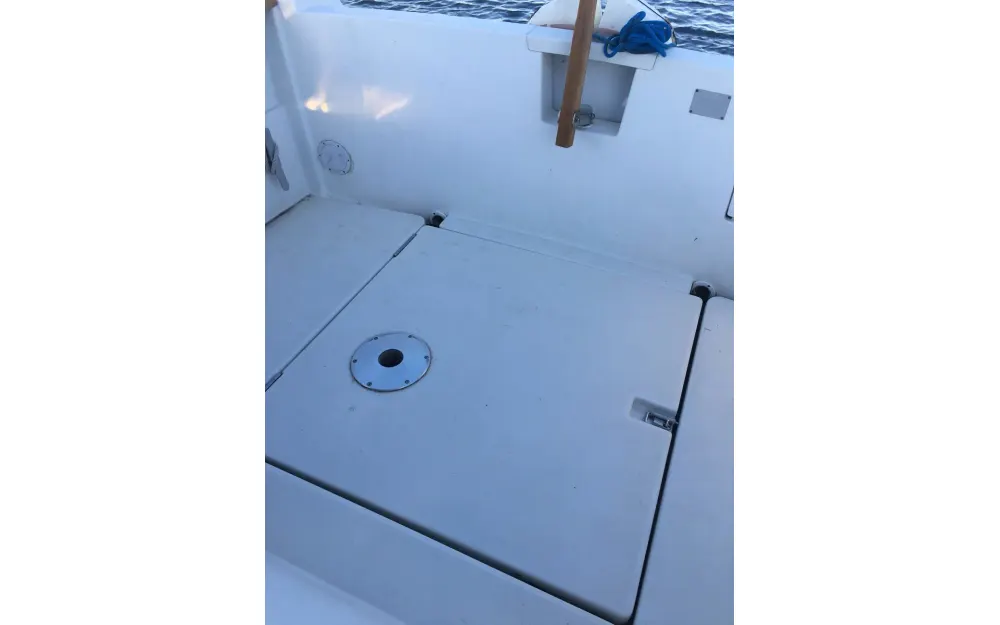 slider 4 Jeanneau Merry Fisher 695
