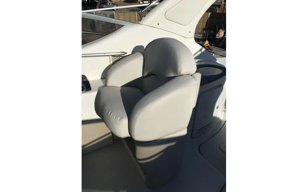 slider 23 Sessa Marine Oyster 34 - null