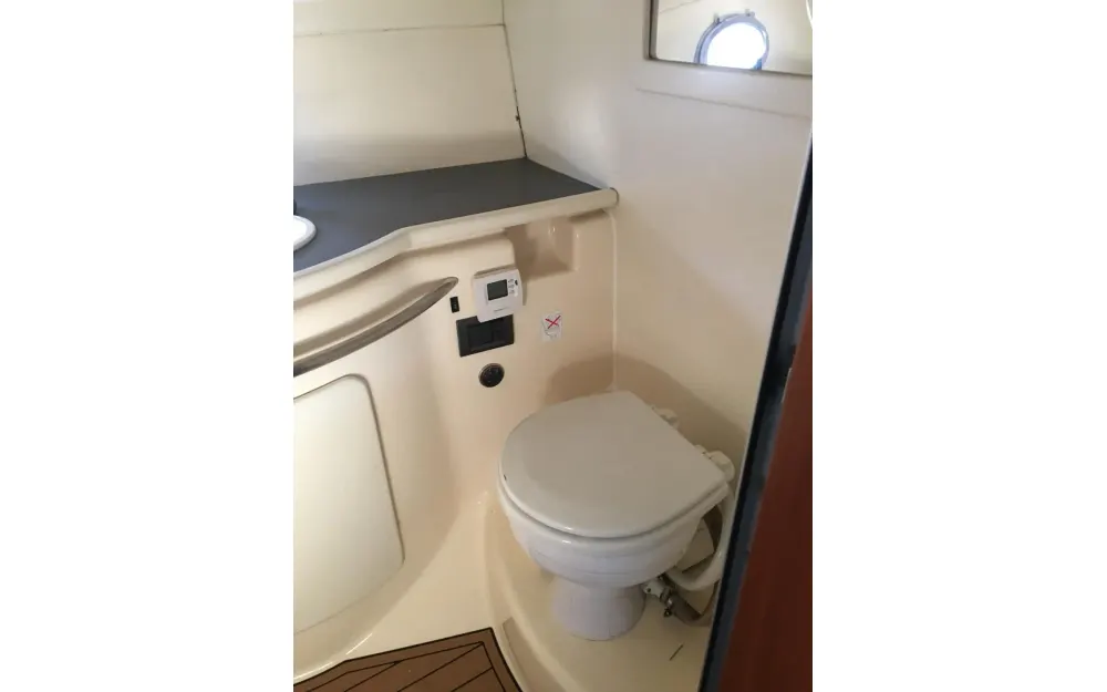 slider 6 Sessa Marine Oyster 34 - null