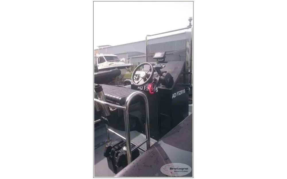 slider 1 Tarpon AD 55