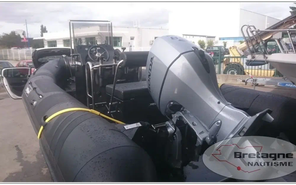 slider 5 Tarpon AD 55