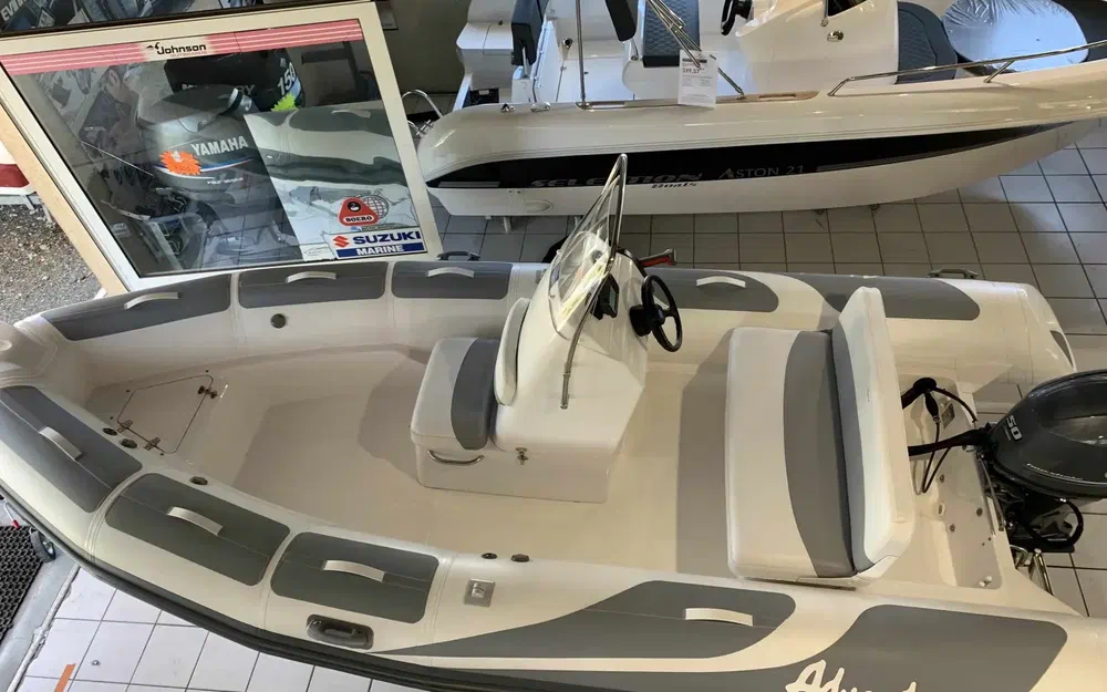 AdventureVesta 550 Sun