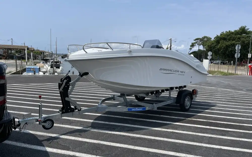 slider 1 Oki Boats Barracuda 464 Wavester