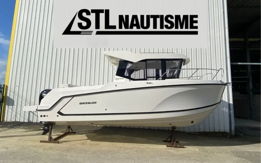 QuicksilverCaptur 705 Pilothouse
