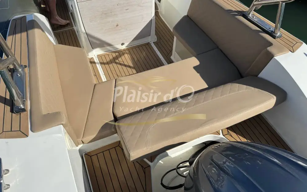 slider 13 Capelli Tempest 775