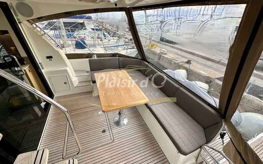 slider 32 Prestige Yachts 460 Fly