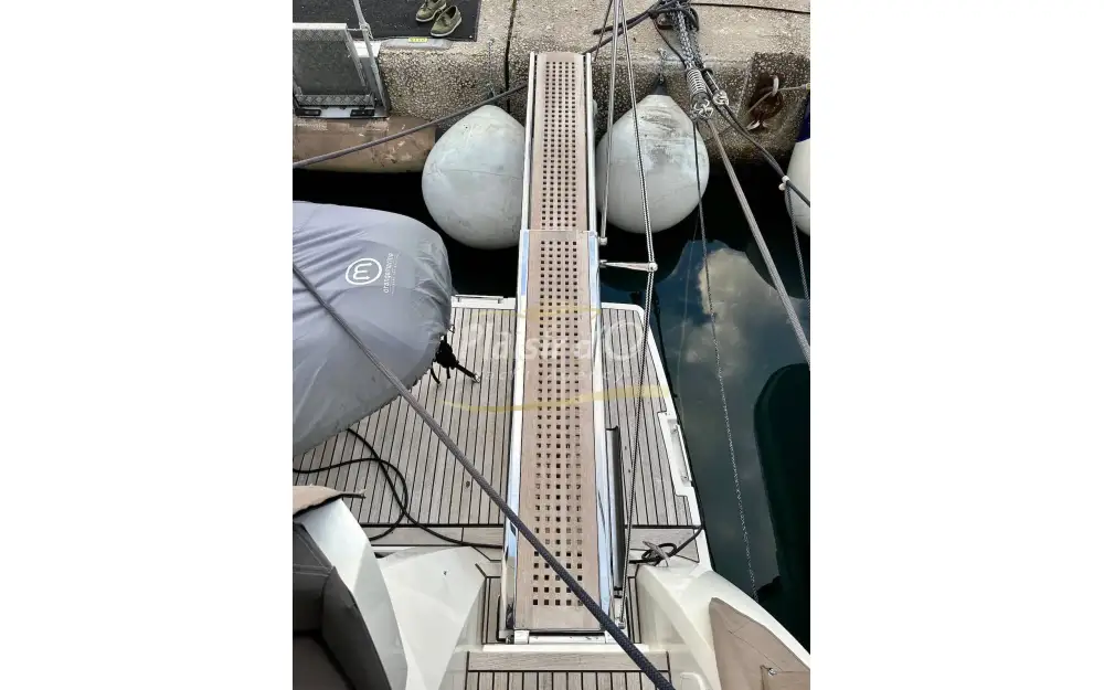 slider 42 Jeanneau Prestige 460 Fly