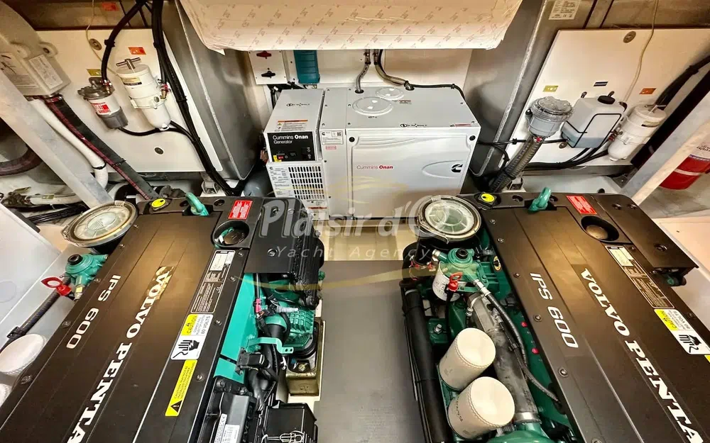 slider 44 Prestige Yachts 460 Fly