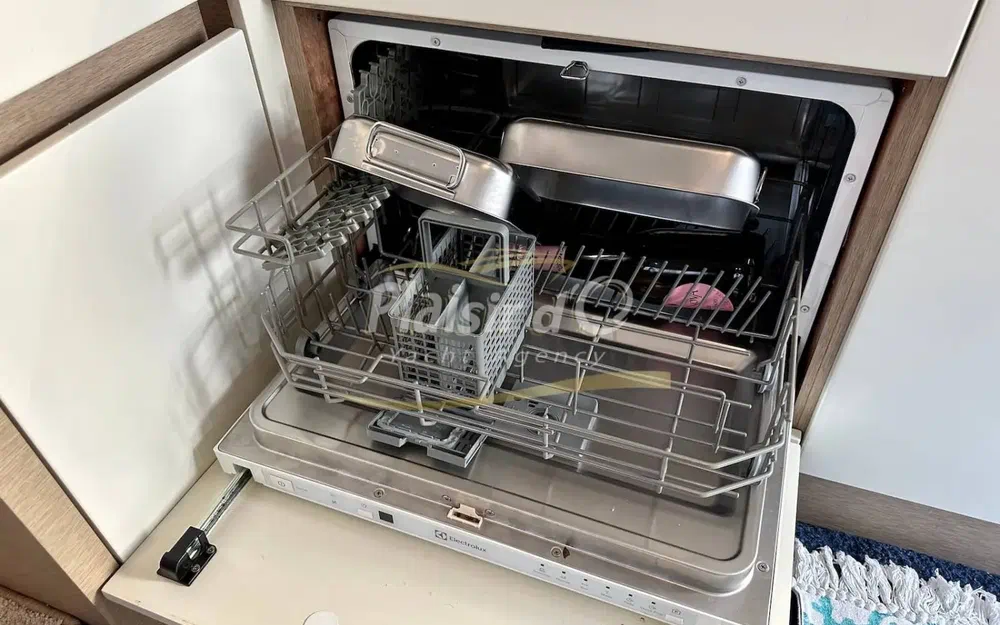 slider 20 Prestige Yachts 460 Fly