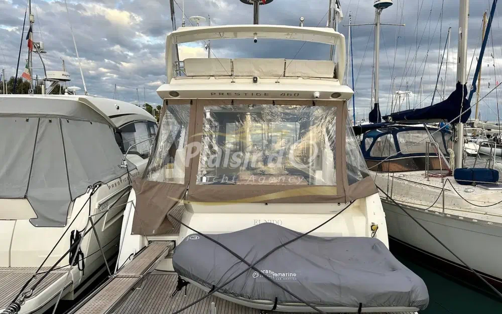 slider 8 Prestige Yachts 460 Fly