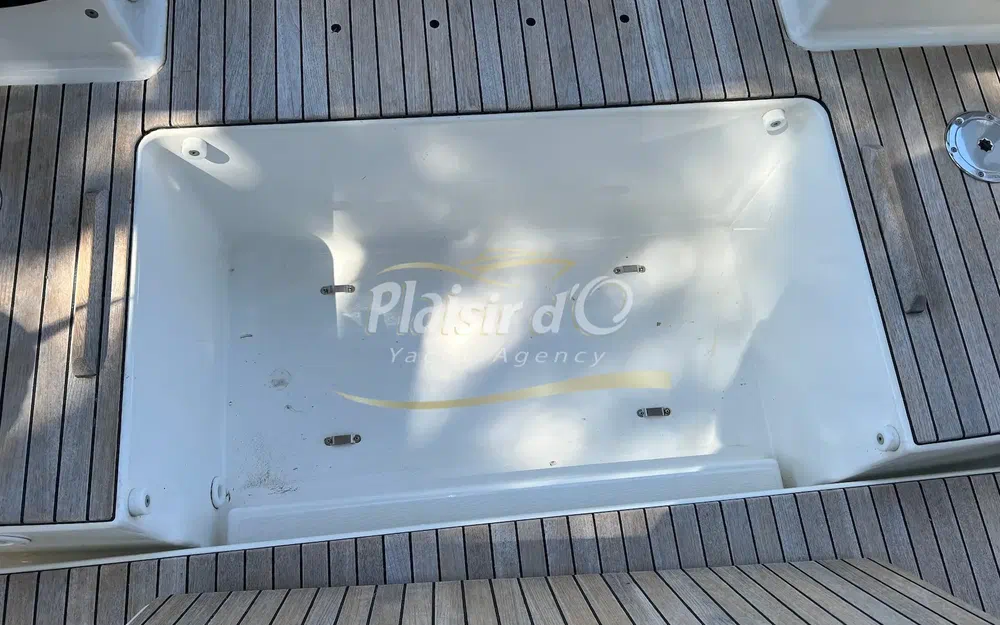 slider 10 Dufour 310