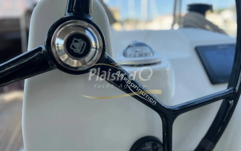 slider 14 Dufour 310