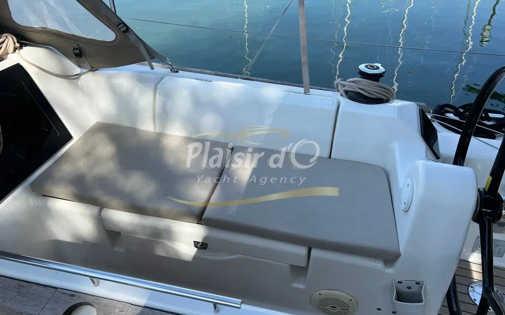 slider 24 Dufour 310