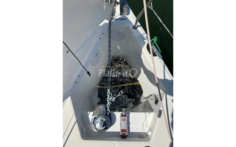 slider 33 Dufour 310