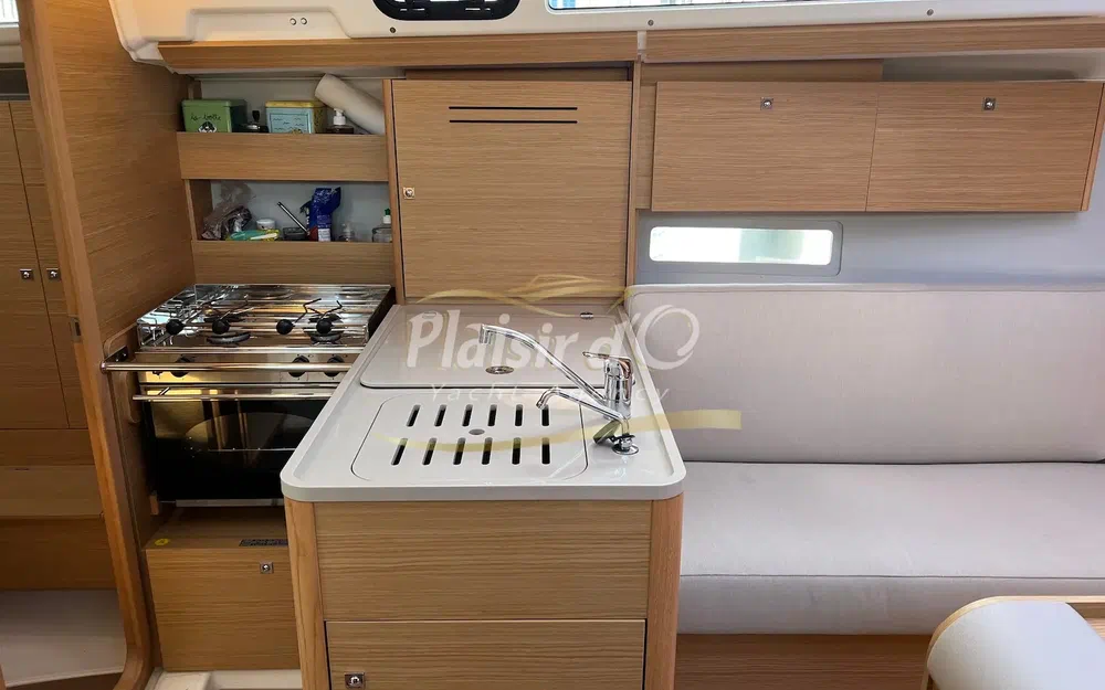 slider 52 Dufour 310