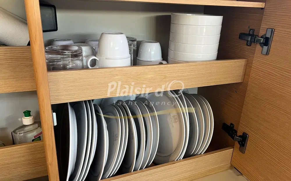 slider 53 Dufour 310