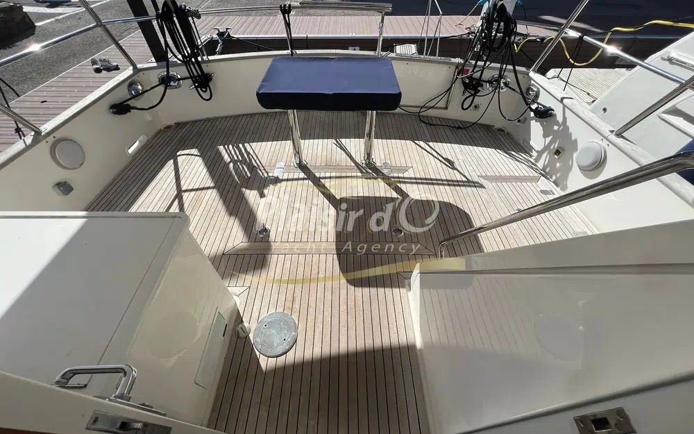 slider 8 Grand Banks 47 Europa