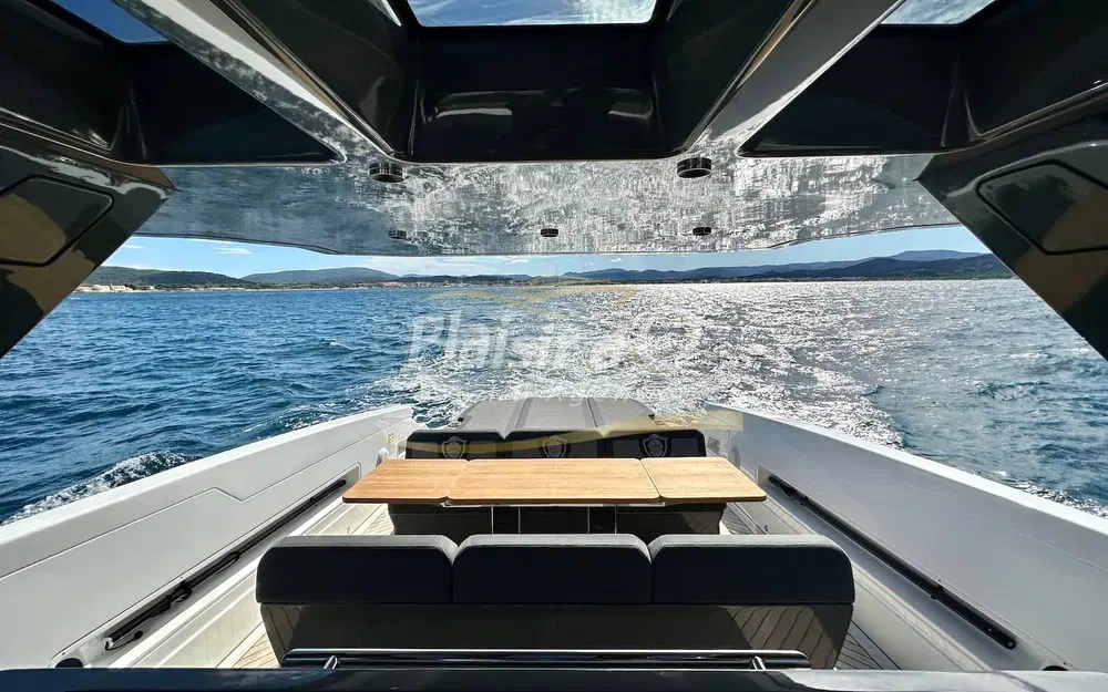 slider 14 Canados Gladiator 493 Grand