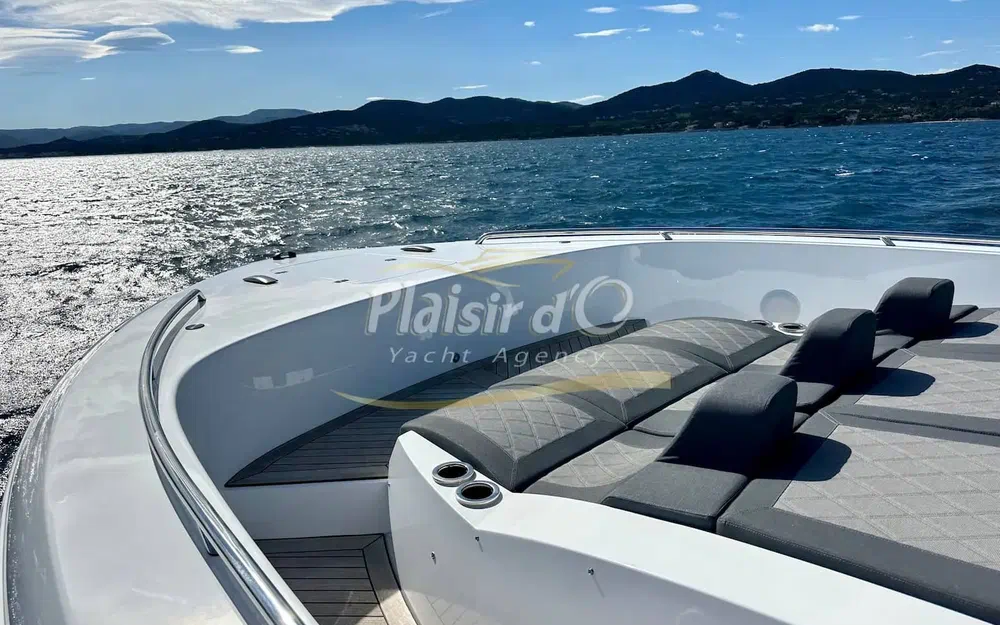 slider 18 Canados Gladiator 493 Grand