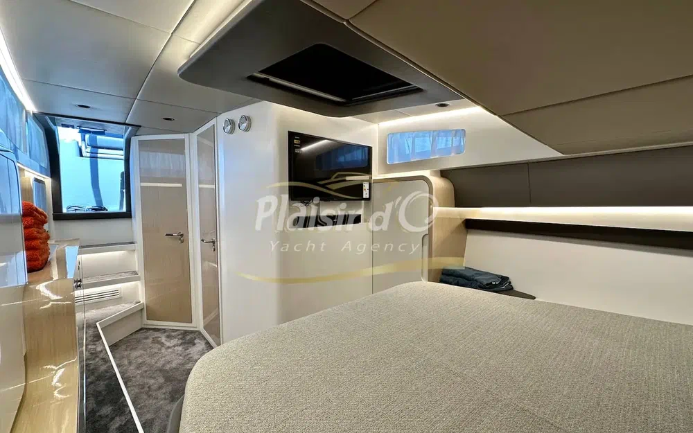 slider 22 Canados Gladiator 493 Grand