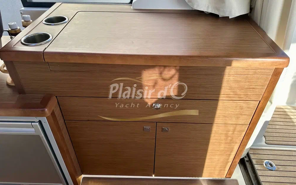 slider 19 Jeanneau Merry Fisher 895