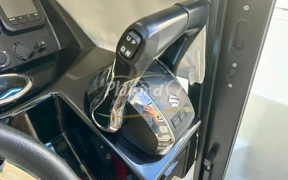 slider 23 Jeanneau Merry Fisher 895