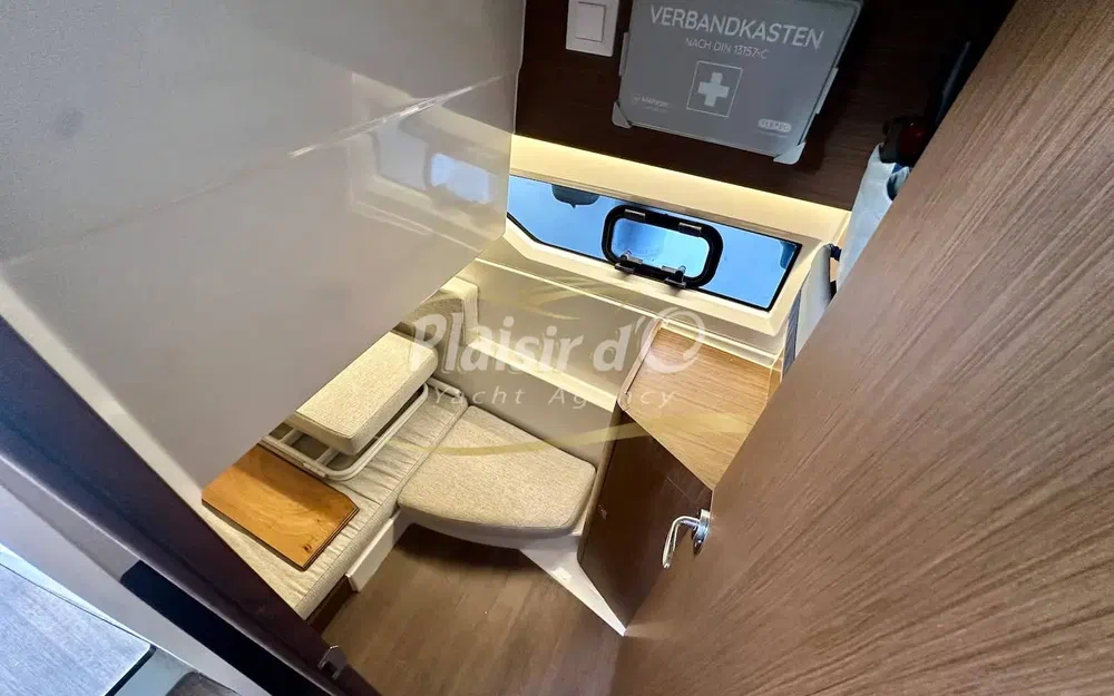 slider 37 Jeanneau Merry Fisher 895