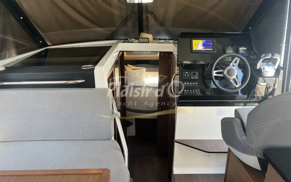 slider 16 Jeanneau Merry Fisher 1095