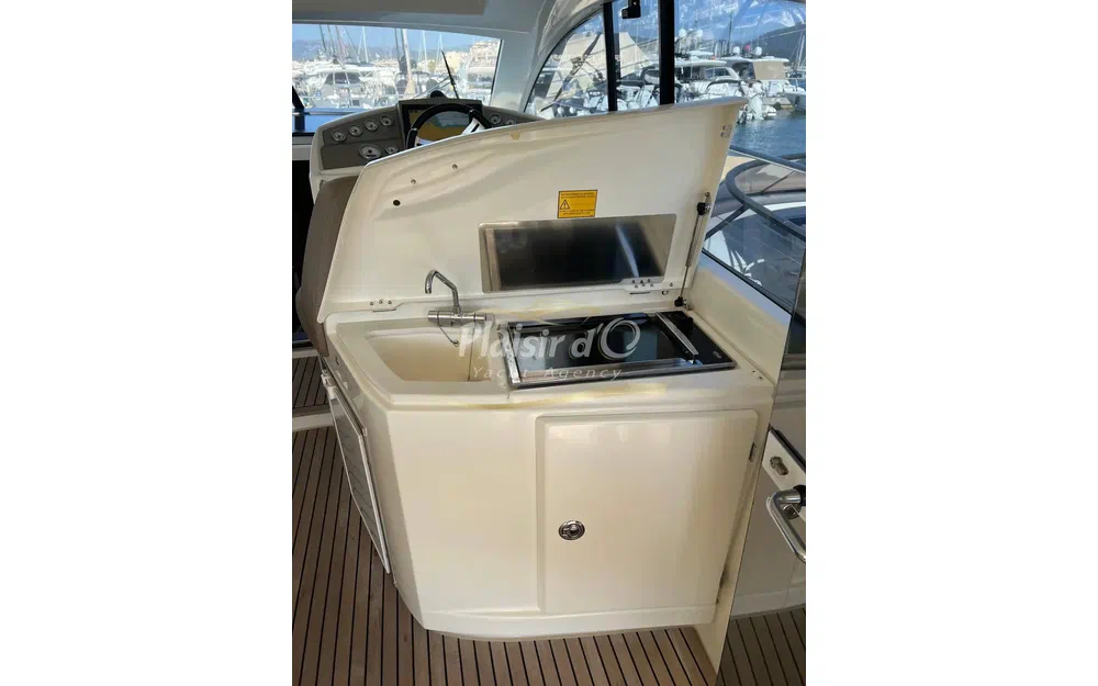 slider 11 Jeanneau Prestige 440