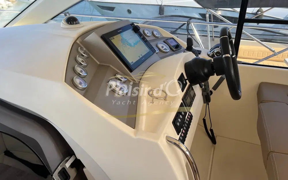 slider 17 Jeanneau Prestige 440