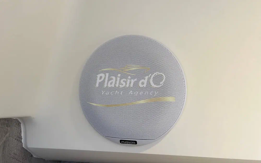 slider 24 Jeanneau Prestige 440