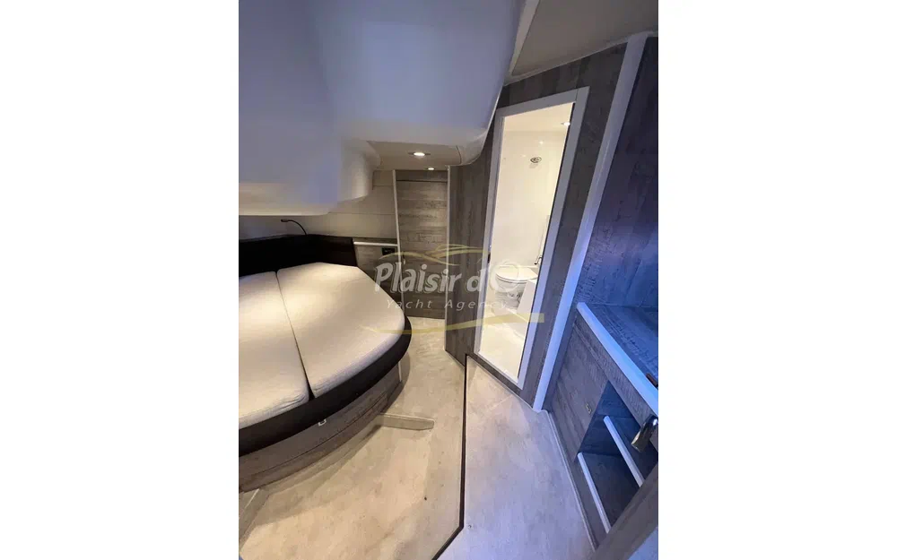 slider 27 Jeanneau Prestige 440