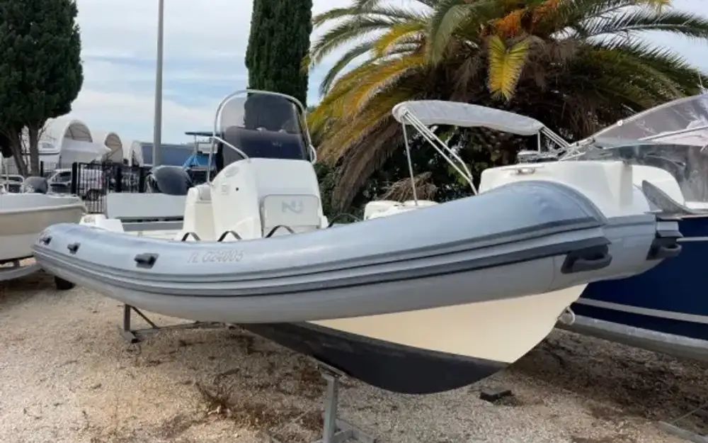 slider 4 Nuova Jolly NJ 650