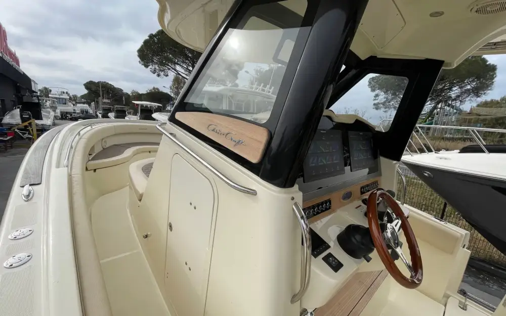 slider 19 Chris Craft Catalina 30