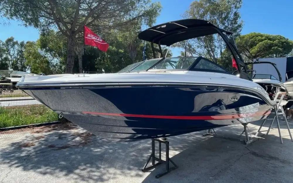 Sea RaySea Ray 210 SPX OB