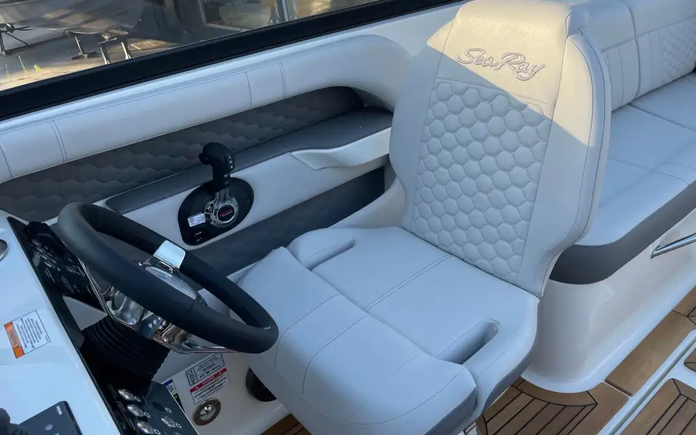 slider 5 Sea Ray  250 Sun Sport