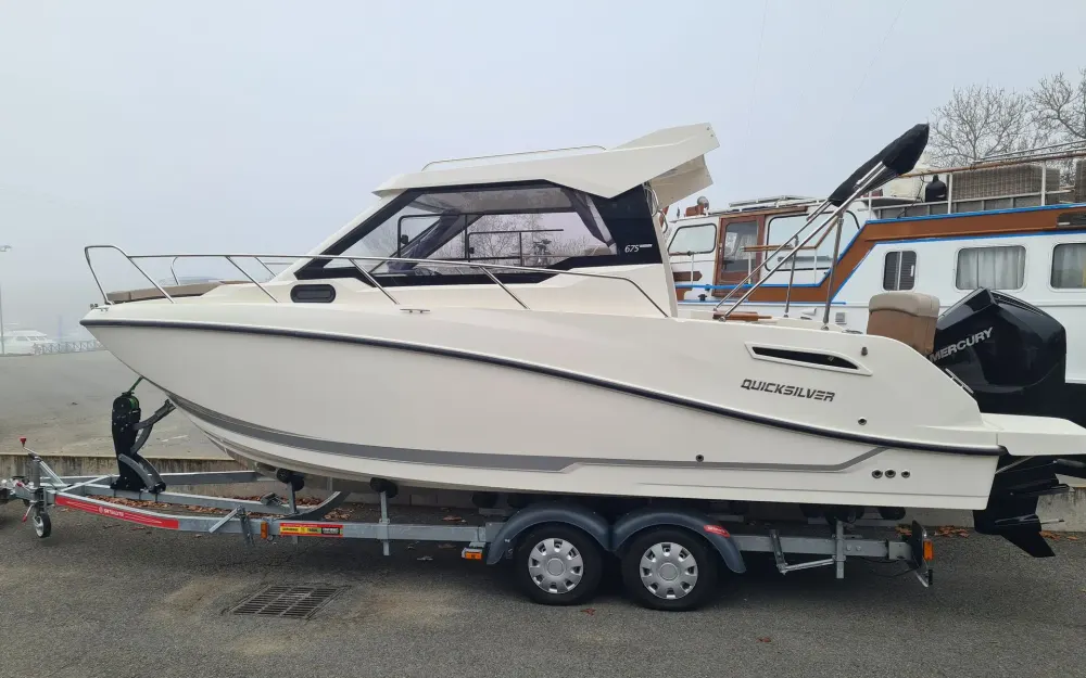 slider 0 Quicksilver  675Weekend