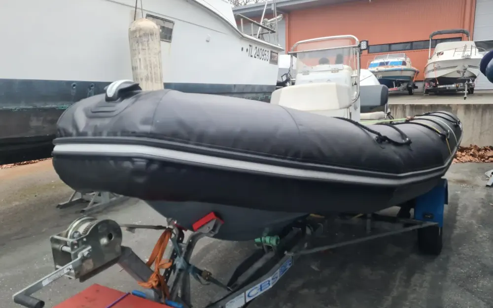 BombardExplorer 550 SB