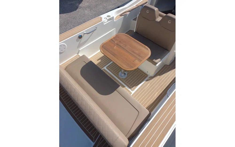 slider 3 Capelli Tempest 900