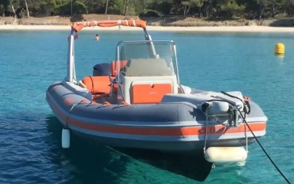 Joker BoatClubman 24