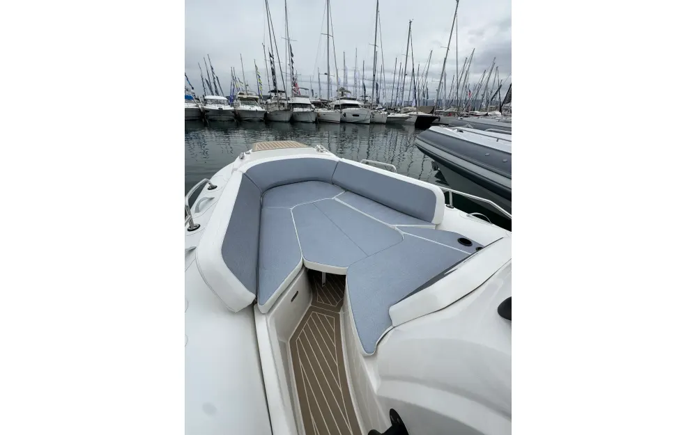 slider 4 Zodiac Medline 9
