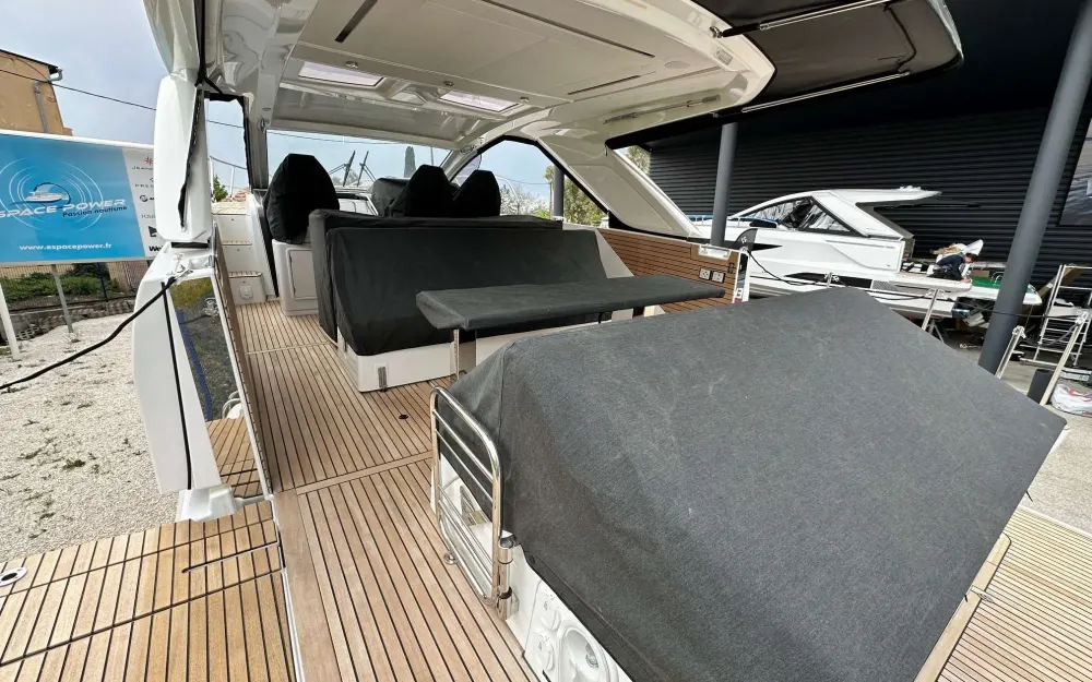 slider 32 Jeanneau DB 43 - null