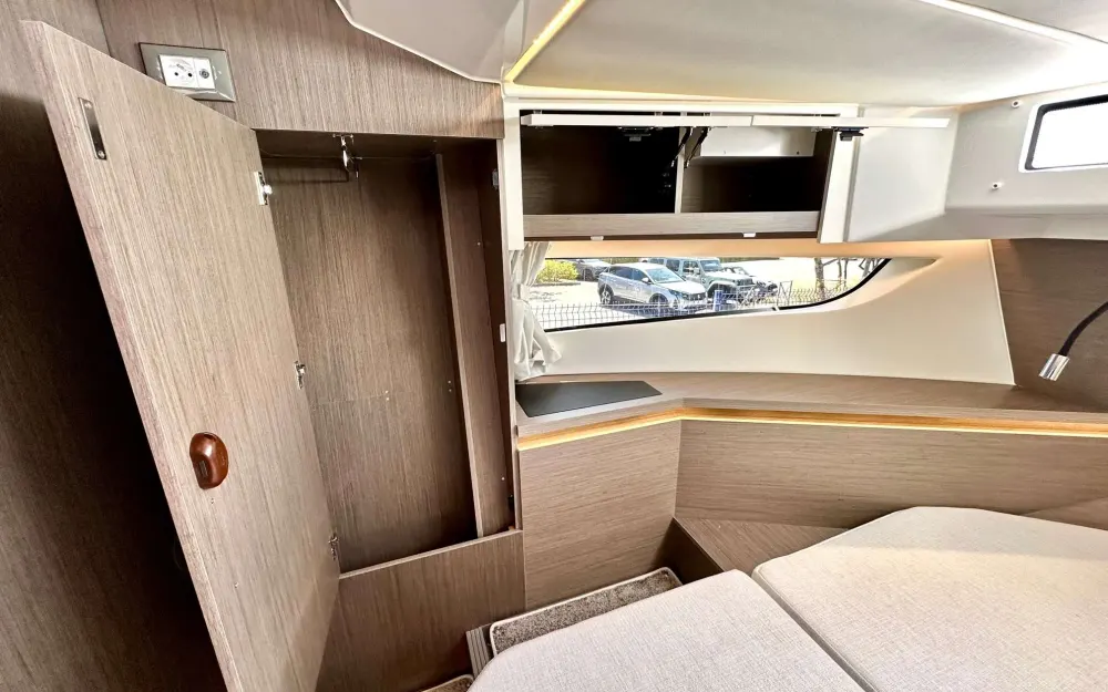 slider 24 Jeanneau Merry Fisher 1295 Fly - null