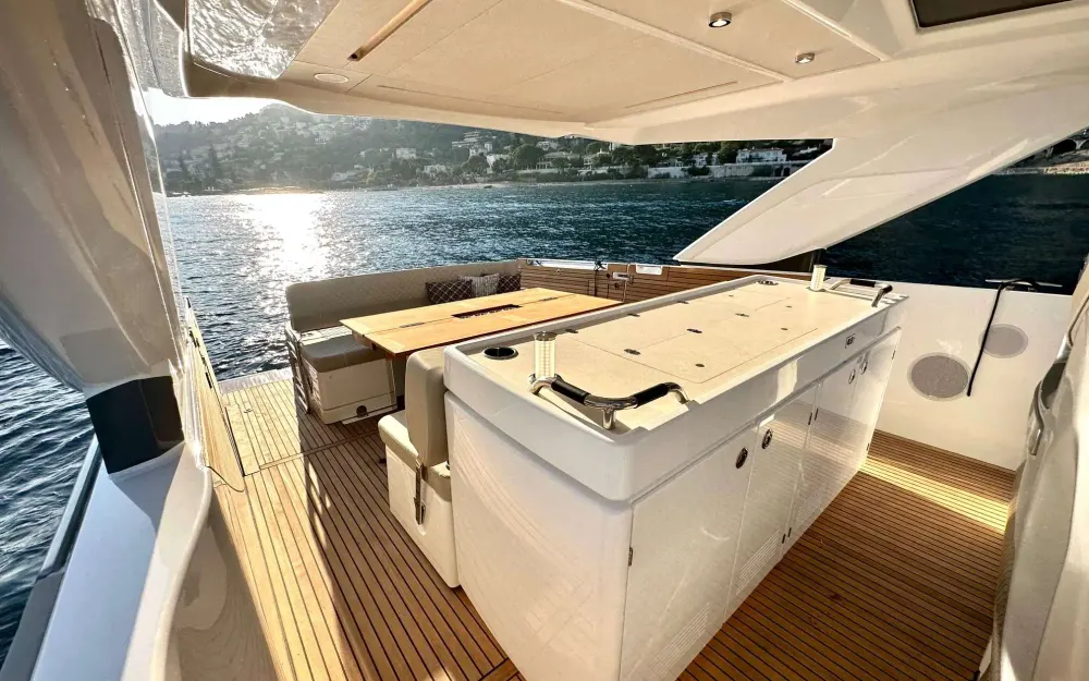 slider 18 Jeanneau DB 43 - null