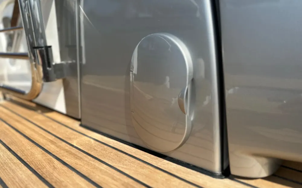 slider 30 Jeanneau DB 43 - null